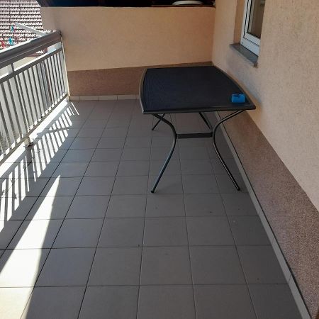 Apartman Zoran Ливно Екстериор снимка